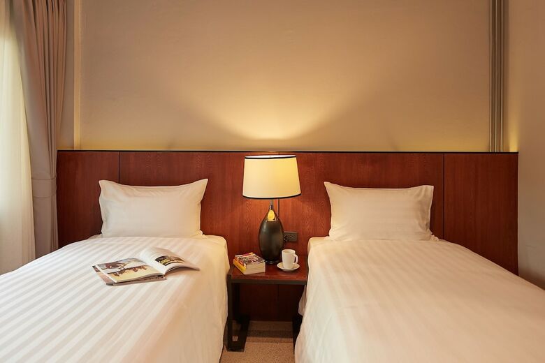 Hotel W22 By Burasari