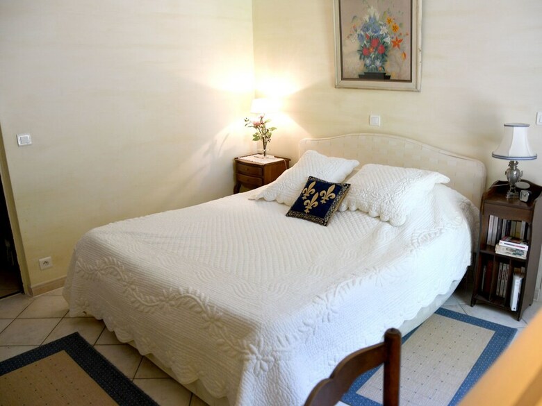 Les Chambres D'adeline B&B
