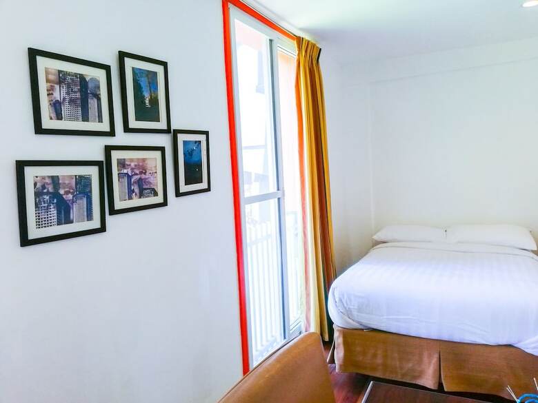 Apartamentos 87 Guesthouse