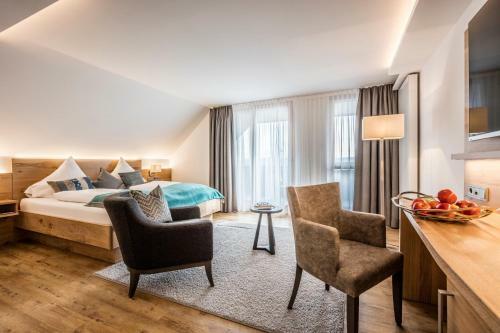 Hostal Landgasthof R�hrberger Hof