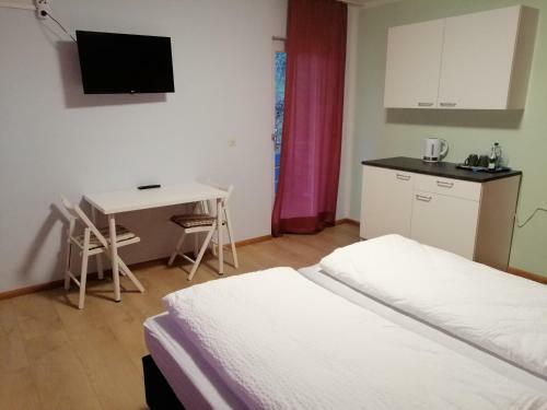 B&B Glatt