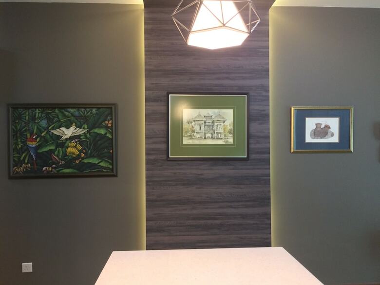 Lawang Suite Apartment With Balcony