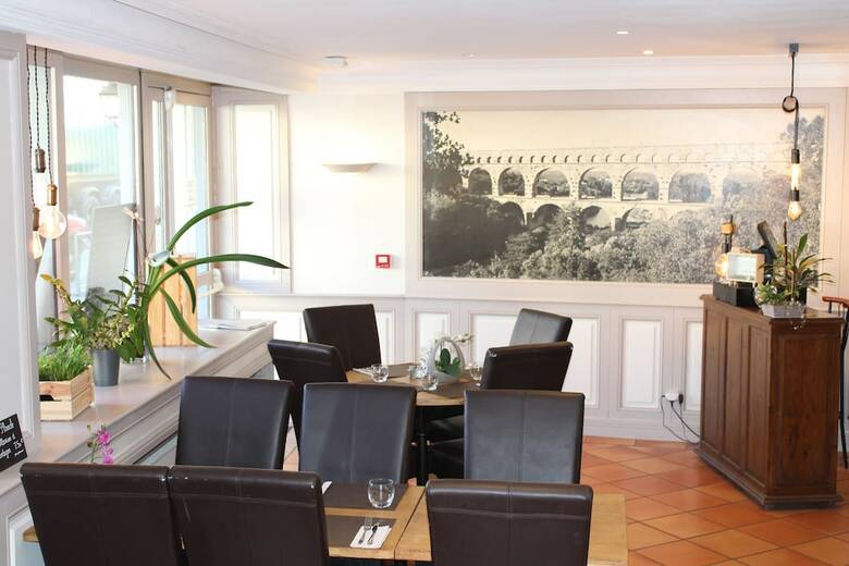 Hotel H�tel Les Glycines