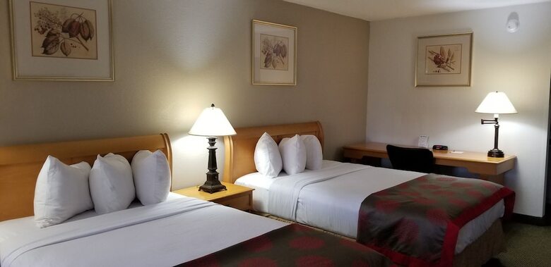 Hotel Ramada By Wyndham & Suites Warner Robins