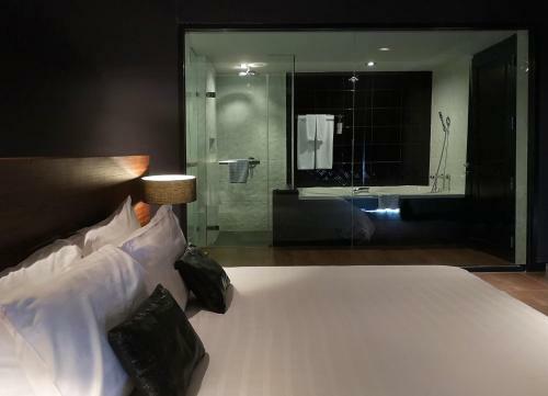 Hotel Tsix5 Quarter