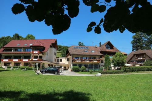 Hostal Landgasthof Adler Pelzm�hle