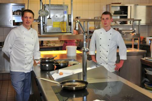 Hostal Landgasthof Adler Pelzm�hle
