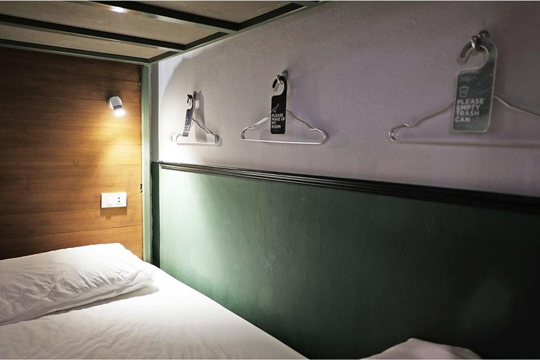 Hostal Live Local
