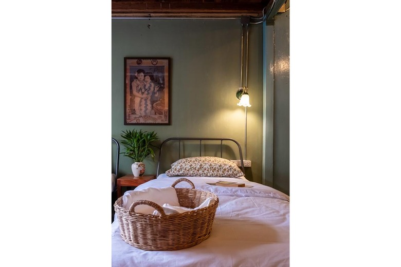 Hostal Live Local
