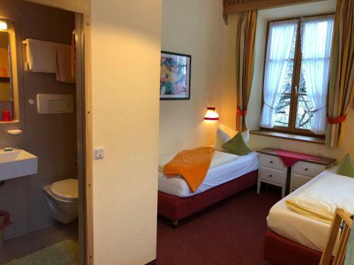 Hostal Gasthof Hotel Waltraud