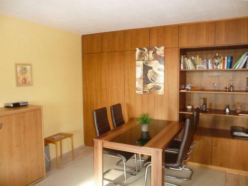 Apartment L�ffingen 18