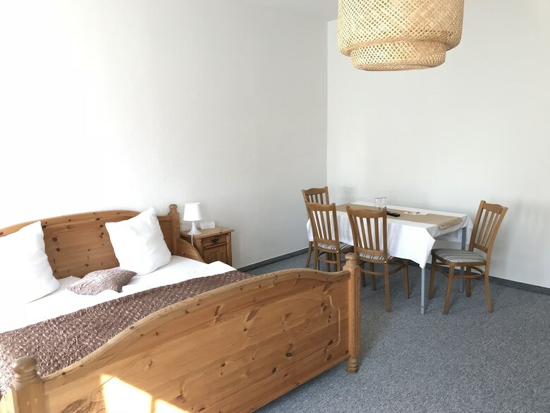 Bed & Breakfast Pension Neusch�nau