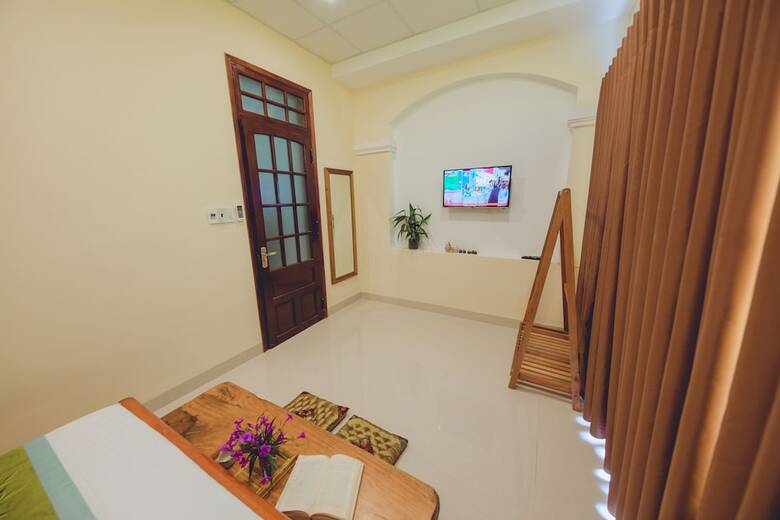 Hotel Purple Hue Bnb