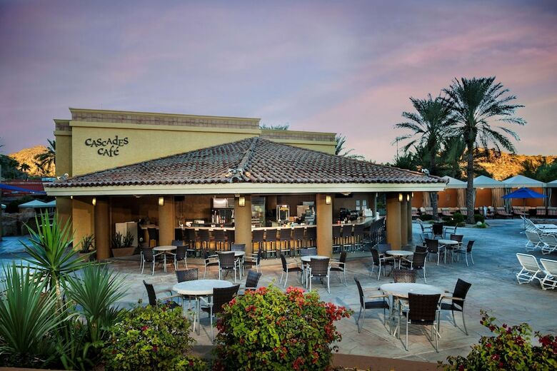 Hotel Pointe Hilton Tapatio Cliffs Resort