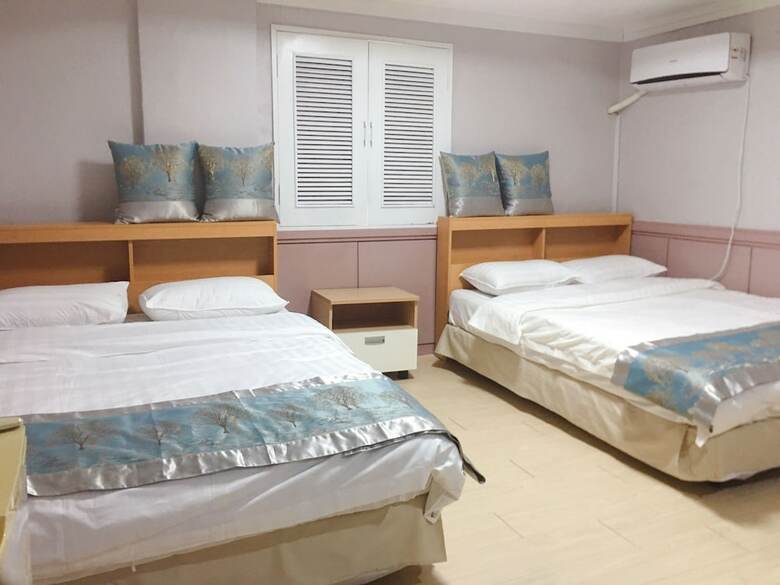 Gyeong's Family Hotel