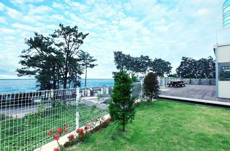 Pension Beach Pines House