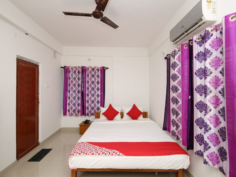 Hotel Oyo 13600 Newcastle Inn