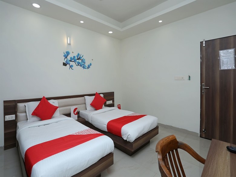 Hotel Oyo 14593 Smart Rooms By Shree Vatika