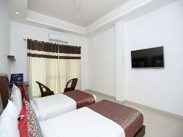 Oyo 5474 Hotel Aries
