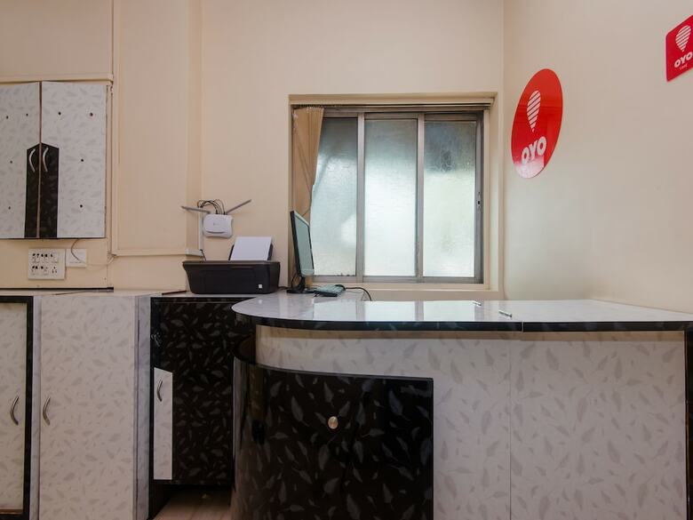 Oyo 13471 Hotel Homestay