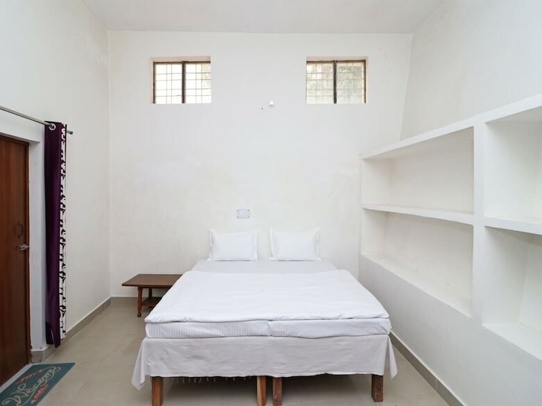 Hotel Oyo 13432 Home Exotic 2bhk Villa Bhimtal