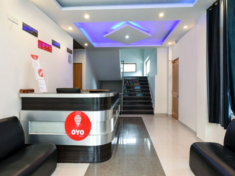 Oyo 15699 Hotel Conifer