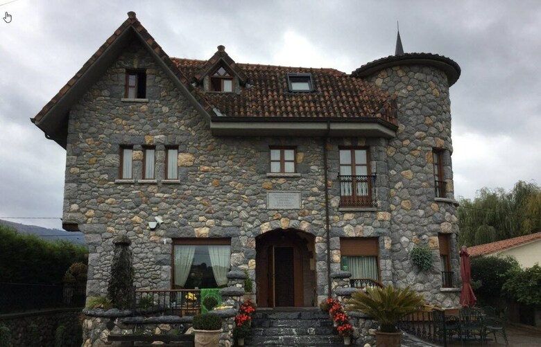 Hotel Rural La Llosa De Samano