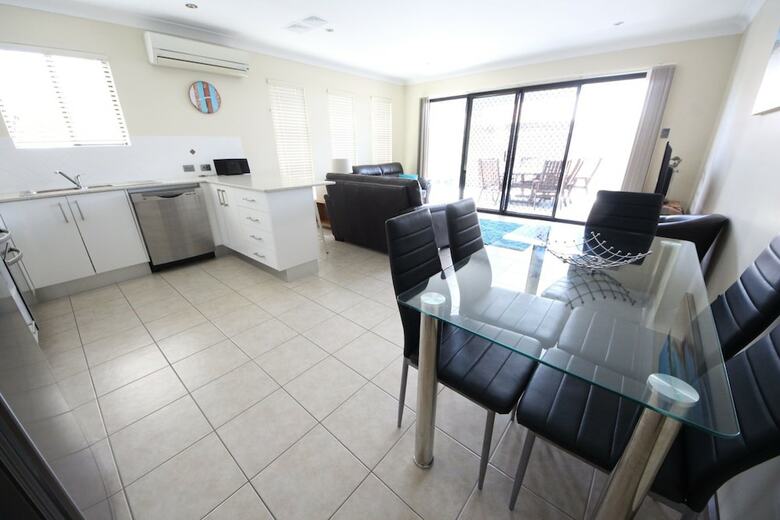 Apartamentos La Bella Vita At South West Rocks