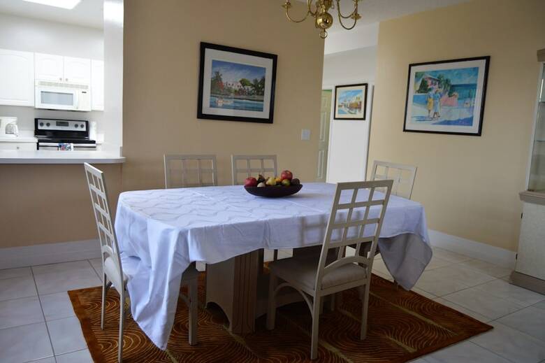 Waters Edge Condo With Boat Slip
