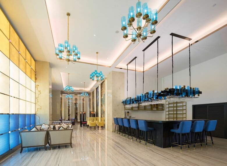Headquarter International Hotel