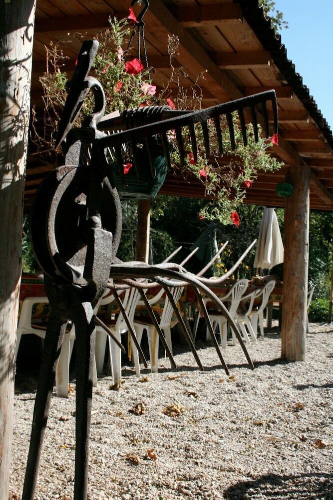 Hotel Chambre D'h�tes Mas Saint Bertrand