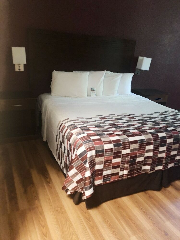 Motel Evergreen Inn & Suites Portland