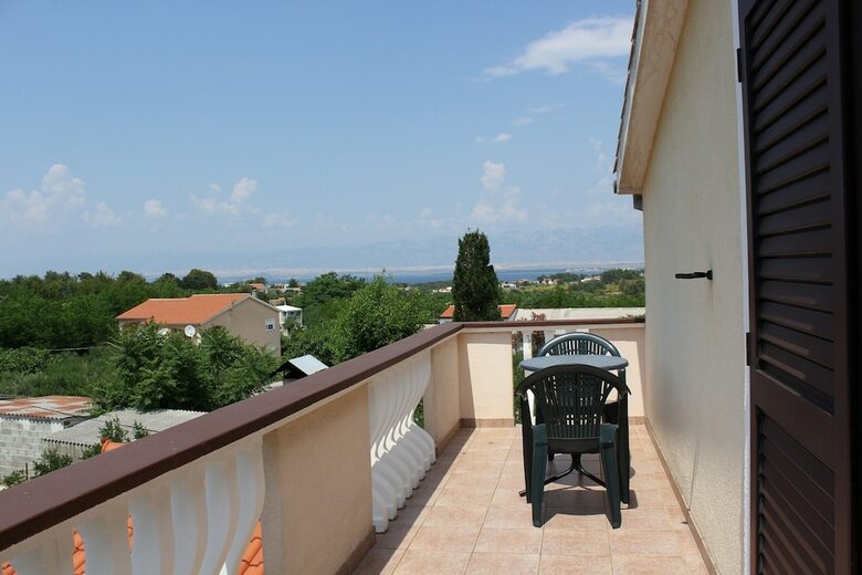 Apartment Radovic Ive