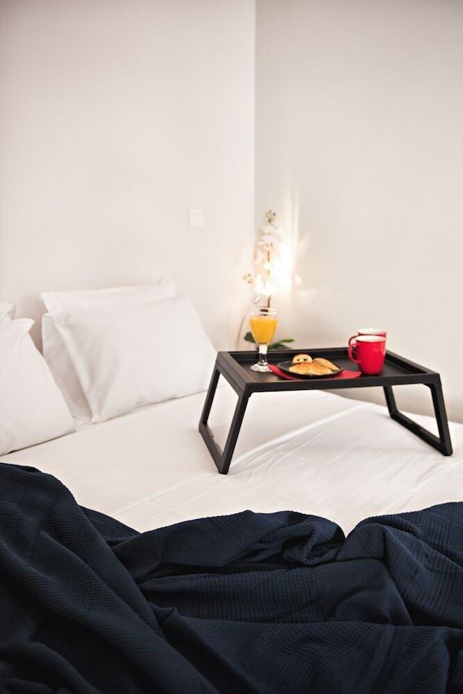 Hotel Piraeus Premium Suites