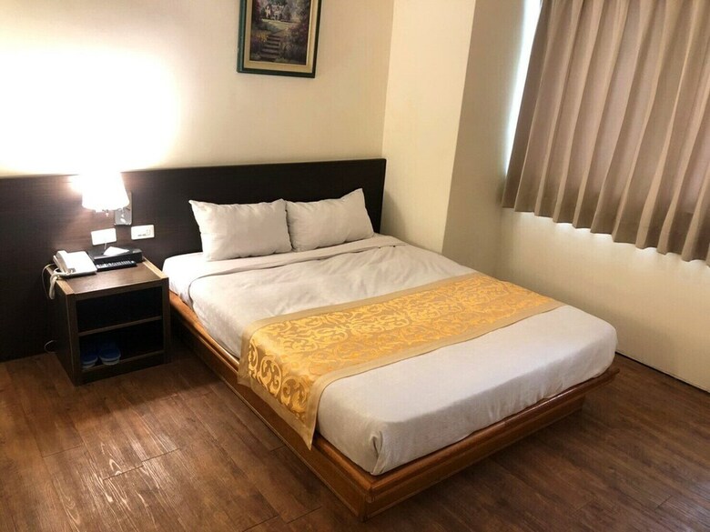 Melody Hotel