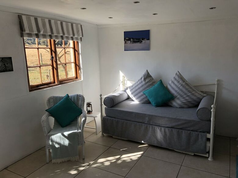 Hotel Chilled Oaks