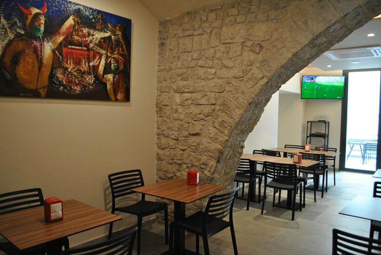 Hostal Universitat Cervera