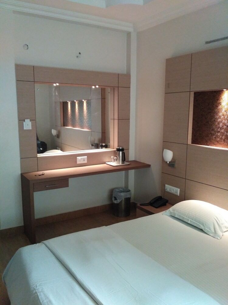 Hotel Sakthi Priya