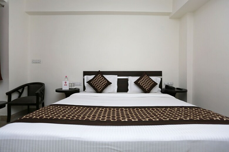 Hotel Sky View