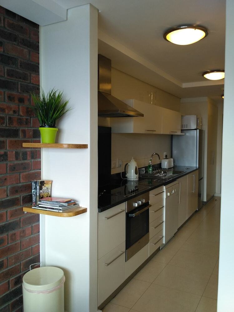 Apartamentos At St. George's Mall