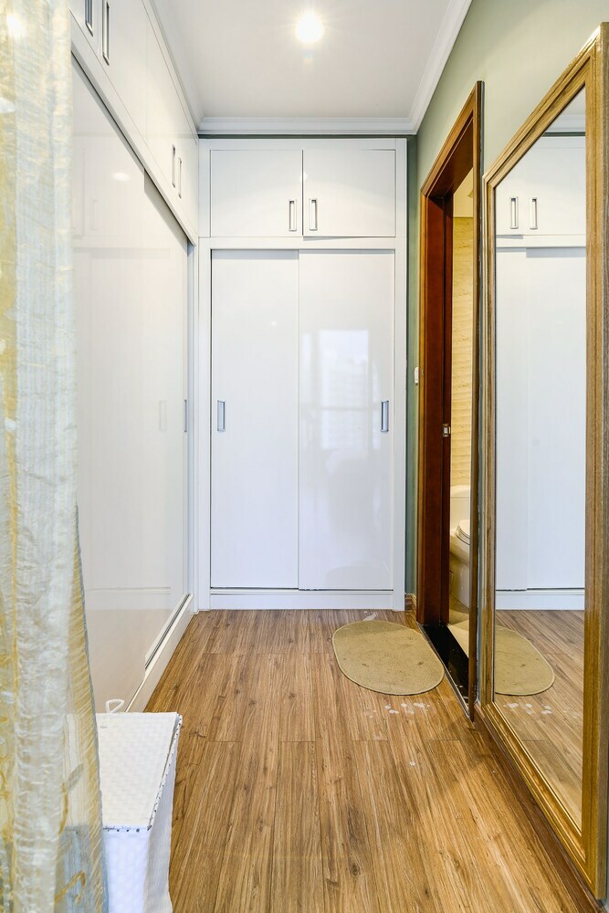 Luxury Apartment In Vinhomes Golden River