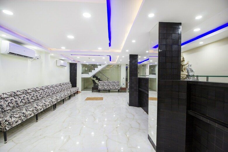 Fabhotel Windsor Castle Inn Brigade Rd