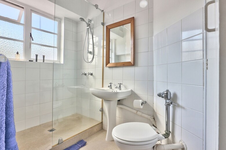 Holyrood Apartments 603
