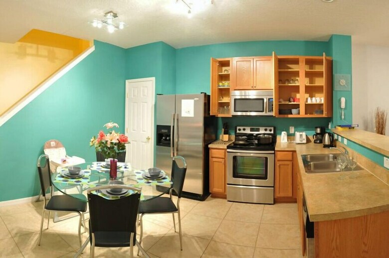 Crestwynd #1 - 3 Bed 3 Baths Townhome