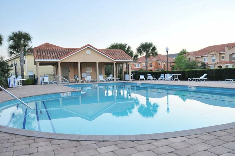 Crestwynd #1 - 3 Bed 3 Baths Townhome
