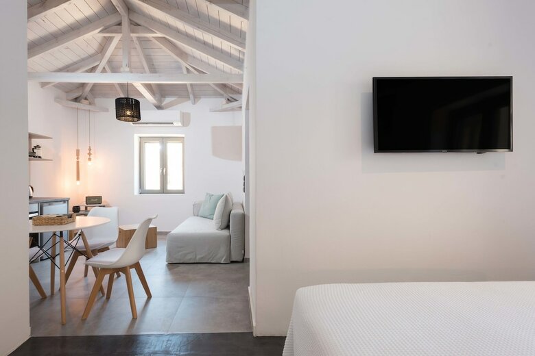 Apartamentos Calme Suites Mani