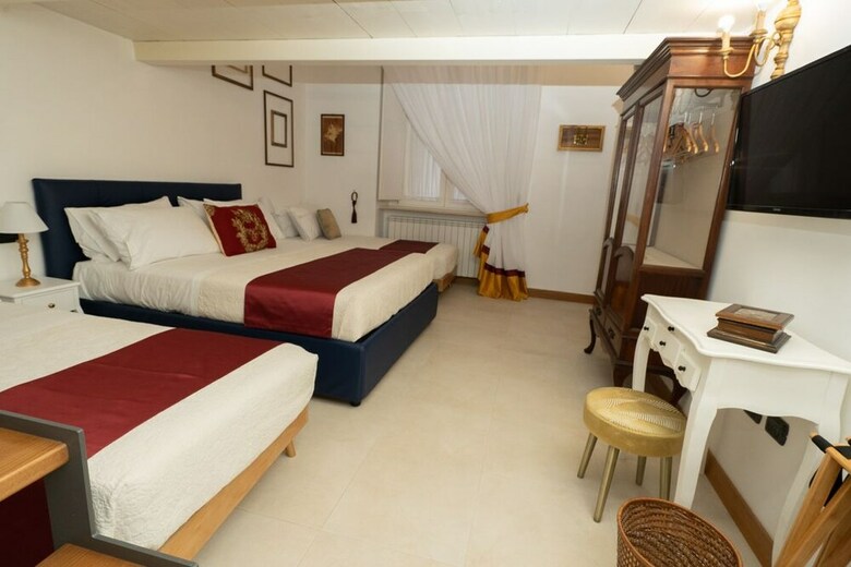 Bed & Breakfast Moon Luxury Rooms & Apartments