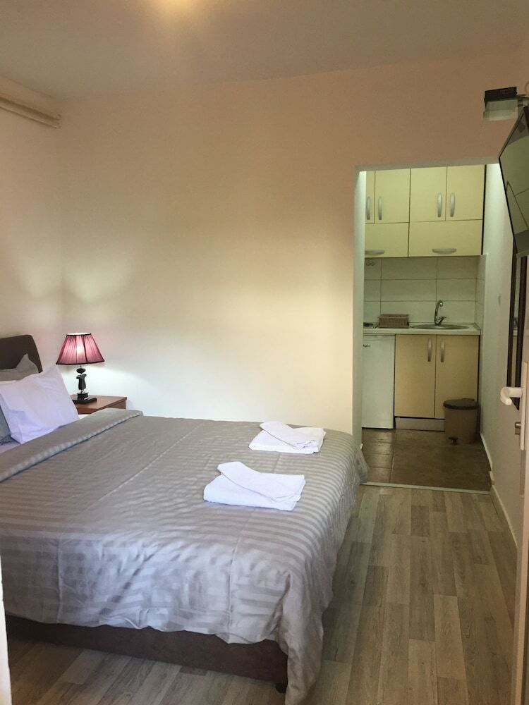Hotel Radovic Apartments