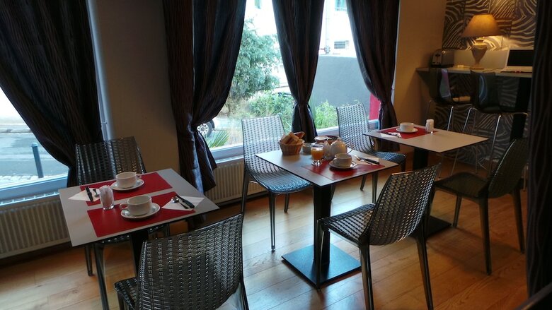 Hotel H�tel Le Cambronne