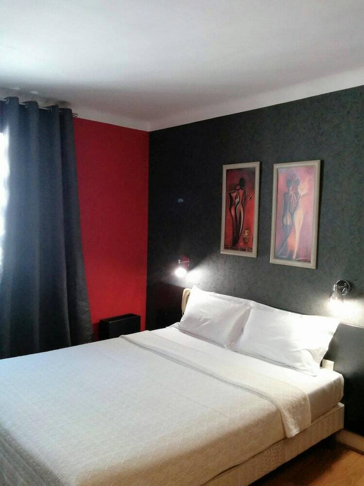 Hotel H�tel Le Cambronne